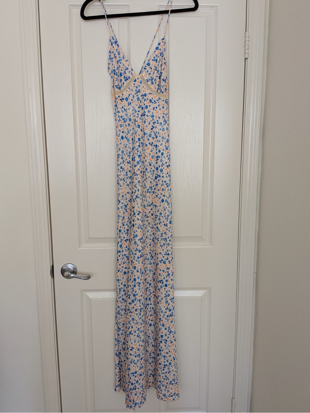 NWT Favorite Daughter The BlackBerry Floral Satin Maxi Dress, Size S
